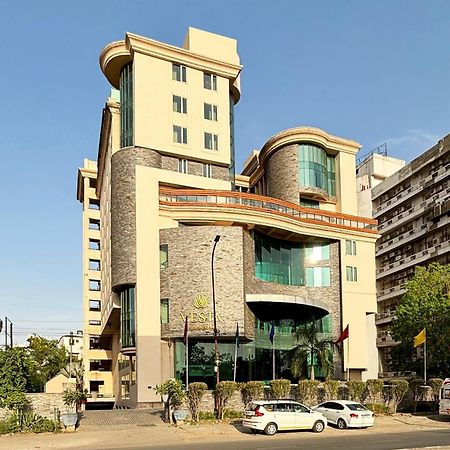 Hotel Vesta International Dźajpur Zewnętrze zdjęcie