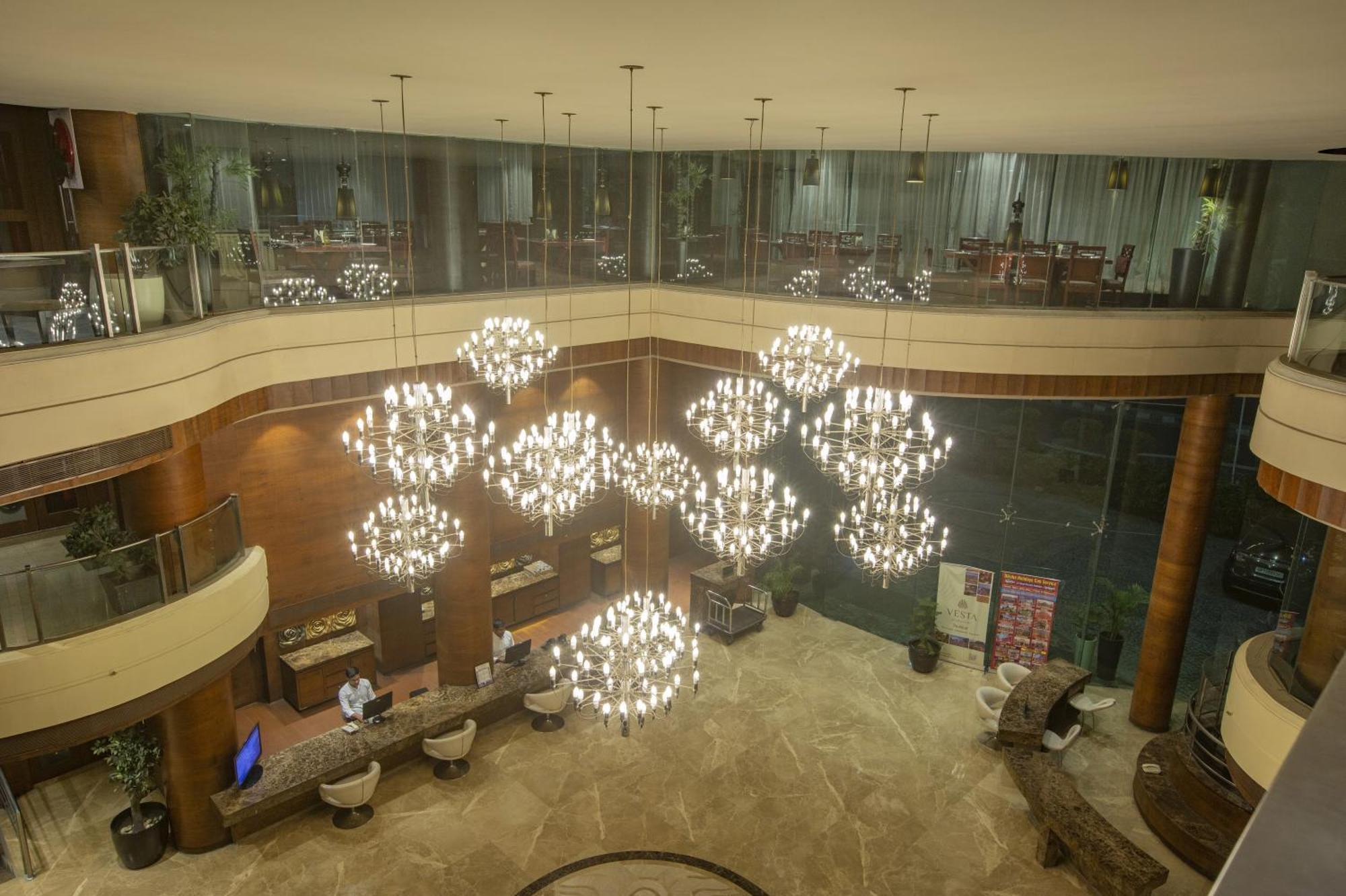 Hotel Vesta International Dźajpur Zewnętrze zdjęcie