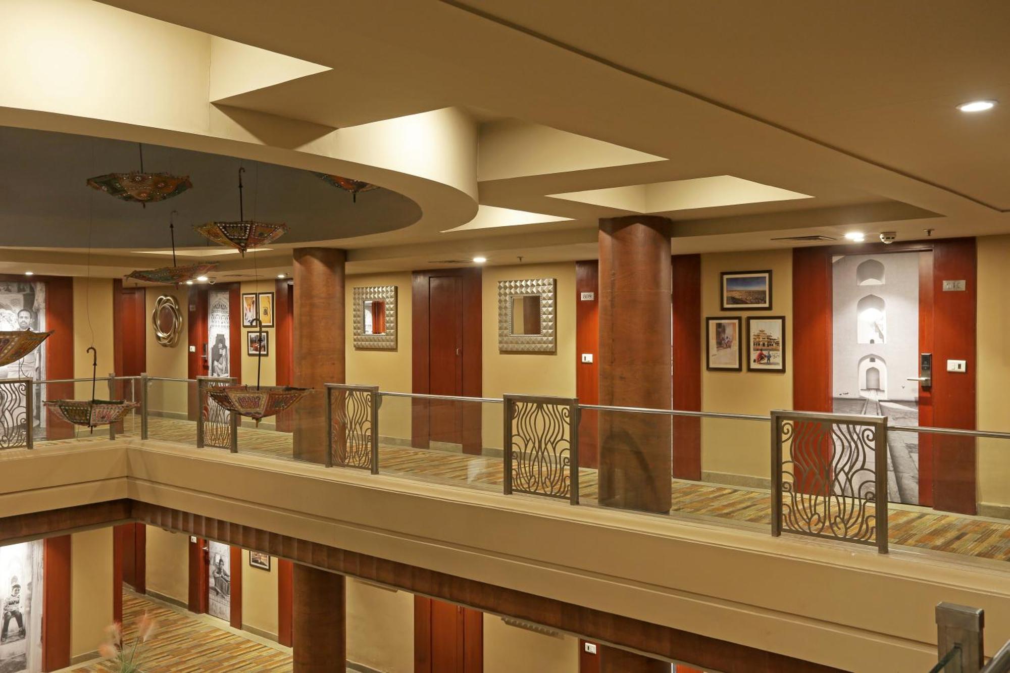 Hotel Vesta International Dźajpur Zewnętrze zdjęcie