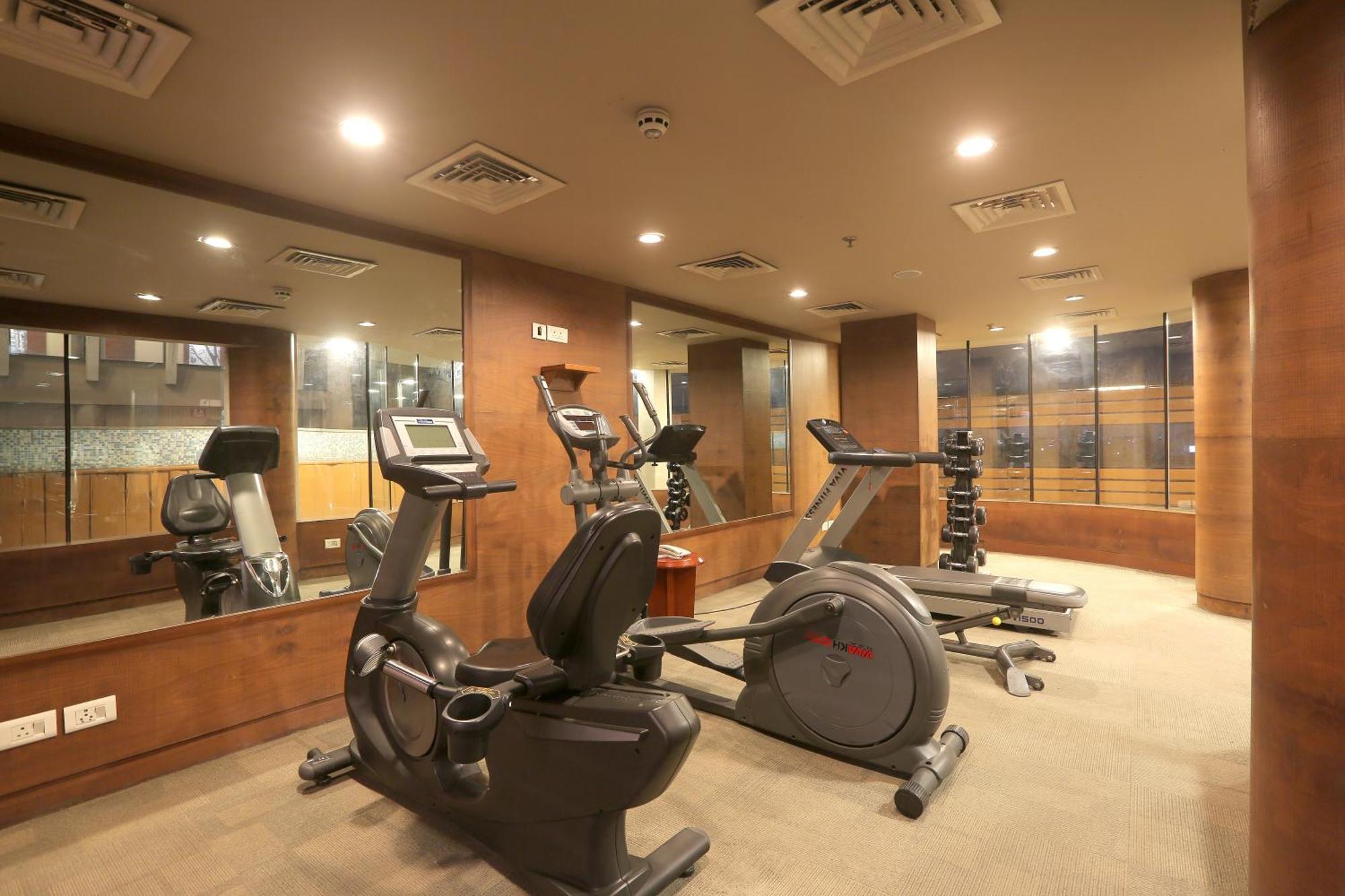 Hotel Vesta International Dźajpur Zewnętrze zdjęcie