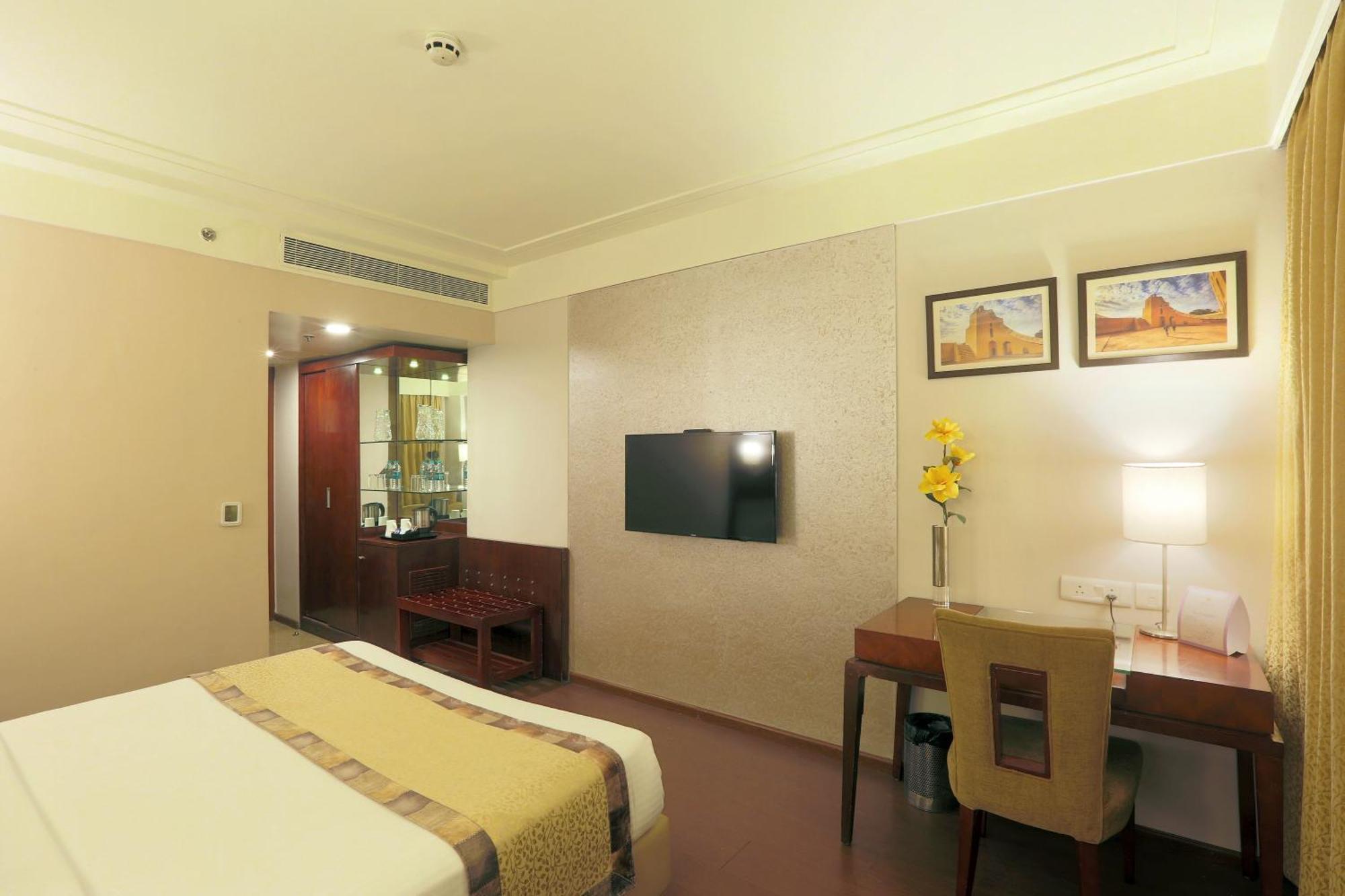Hotel Vesta International Dźajpur Zewnętrze zdjęcie