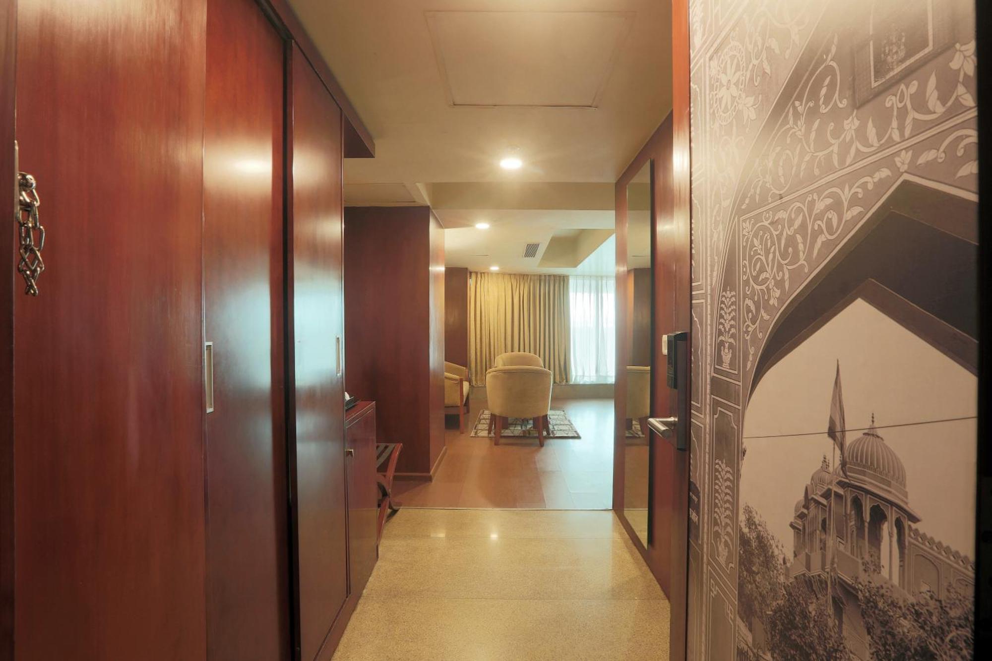 Hotel Vesta International Dźajpur Zewnętrze zdjęcie