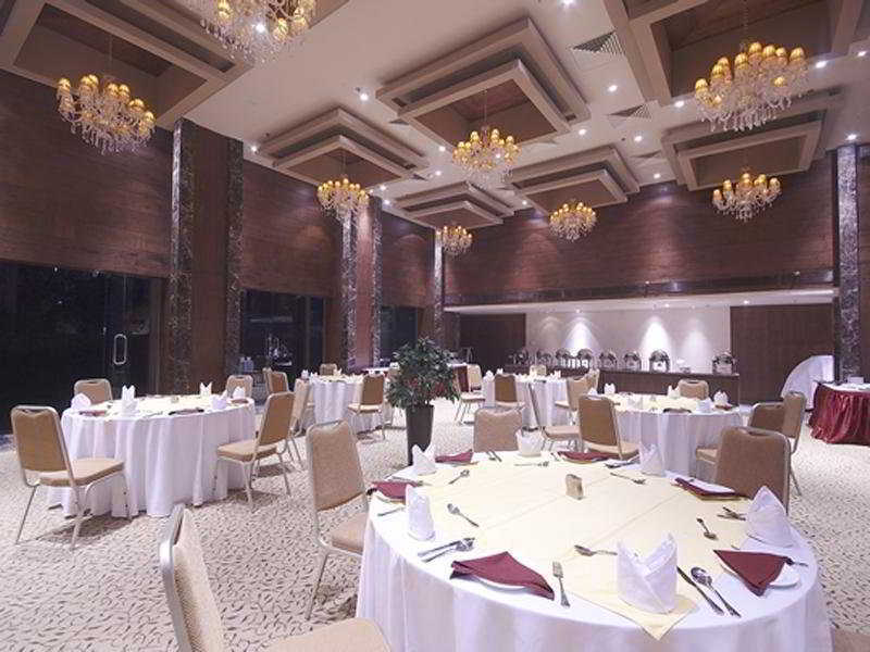 Hotel Vesta International Dźajpur Zewnętrze zdjęcie